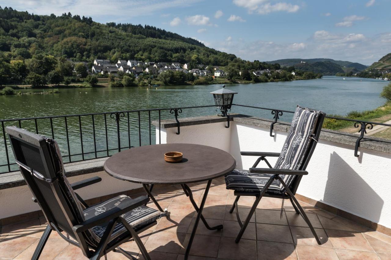Hotel Garni "Cafe Im Hamm" Zell Buitenkant foto