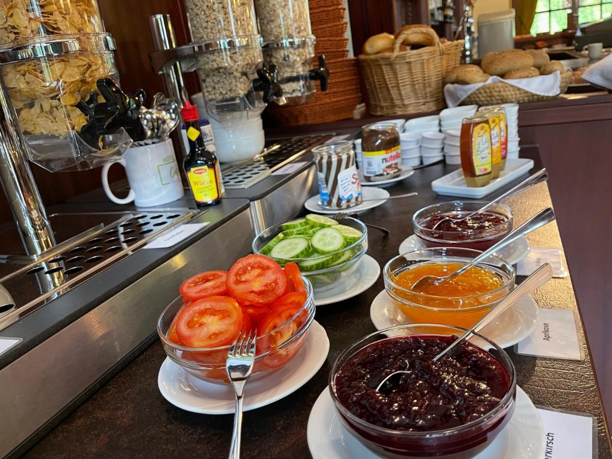 Hotel Garni "Cafe Im Hamm" Zell Buitenkant foto